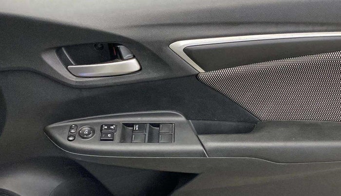 2019 Honda WR-V 1.2L I-VTEC VX MT, Petrol, Manual, 83,280 km, Driver Side Door Panels Control