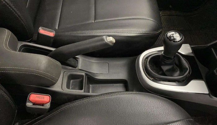 2019 Honda WR-V 1.2L I-VTEC VX MT, Petrol, Manual, 83,280 km, Gear Lever