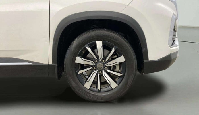 2019 MG HECTOR SHARP 1.5 DCT PETROL, Petrol, Automatic, 65,173 km, Right Front Wheel