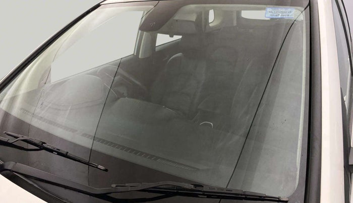 2019 MG HECTOR SHARP 1.5 DCT PETROL, Petrol, Automatic, 65,173 km, Front windshield - Minor spot on windshield
