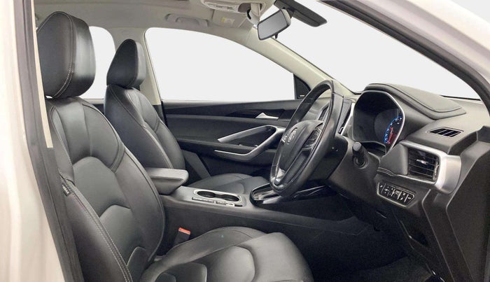2019 MG HECTOR SHARP 1.5 DCT PETROL, Petrol, Automatic, 65,173 km, Right Side Front Door Cabin