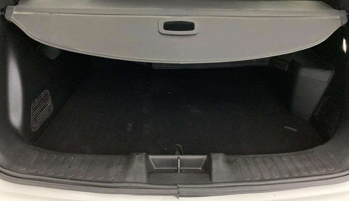 2019 MG HECTOR SHARP 1.5 DCT PETROL, Petrol, Automatic, 65,173 km, Boot Inside