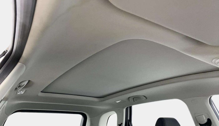 2019 MG HECTOR SHARP 1.5 DCT PETROL, Petrol, Automatic, 65,173 km, Ceiling - Sun Glass Holder not working