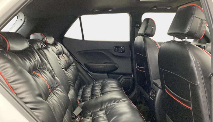2023 Hyundai VENUE N LINE N8 1.0 TURBO DCT, Petrol, Automatic, 51,746 km, Right Side Rear Door Cabin