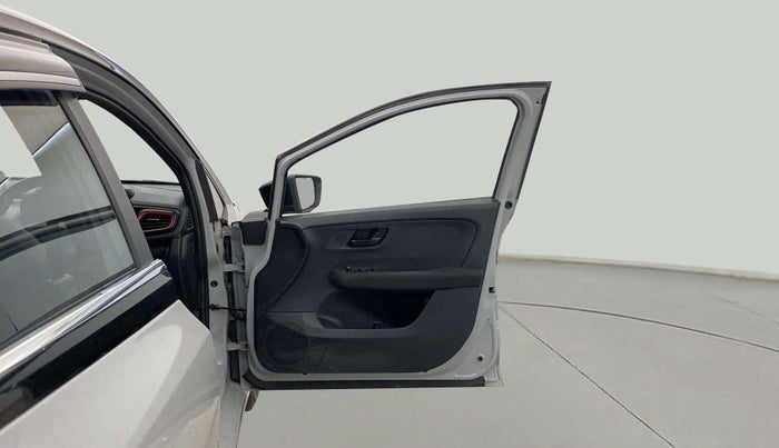 2024 Tata ALTROZ Racer R3, Petrol, Manual, 29,449 km, RHS Front Door