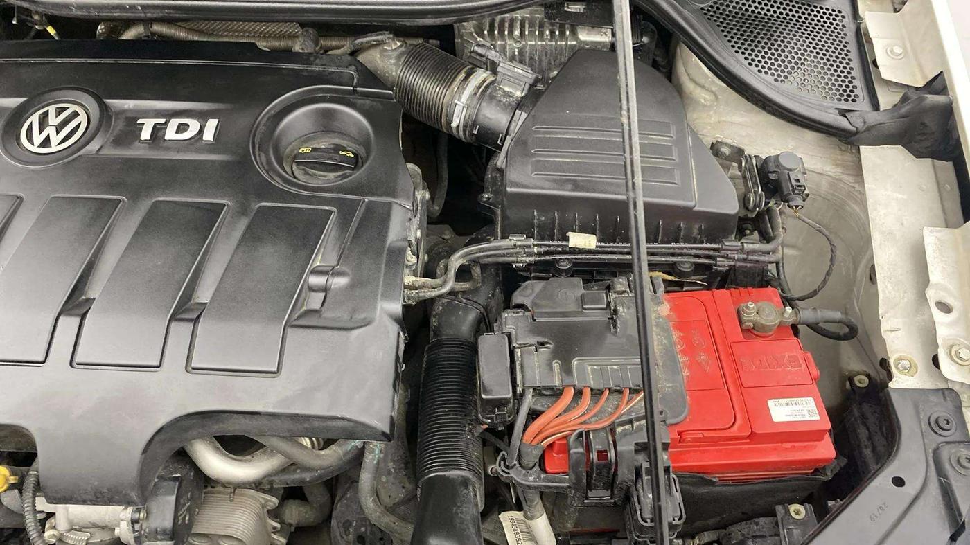 2019 Volkswagen Ameo TRENDLINE 1.5L, Diesel, Manual, 78,101 km, Engine View - Left