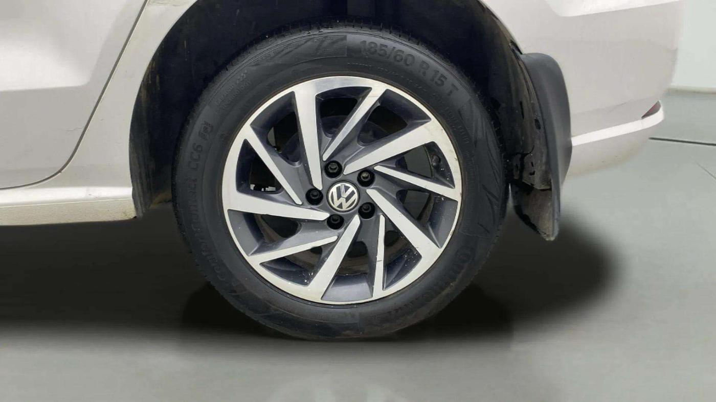 2019 Volkswagen Ameo TRENDLINE 1.5L, Diesel, Manual, 78,101 km, Left Rear Wheel
