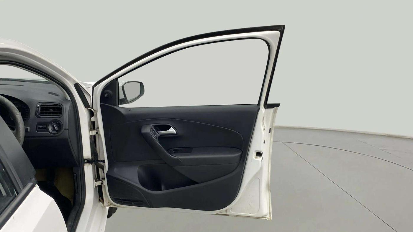 2019 Volkswagen Ameo TRENDLINE 1.5L, Diesel, Manual, 78,101 km, RHS Front Door