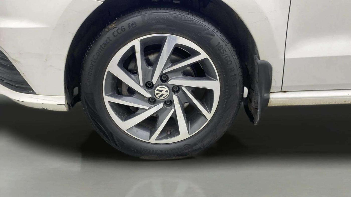 2019 Volkswagen Ameo TRENDLINE 1.5L, Diesel, Manual, 78,101 km, Left Front Wheel