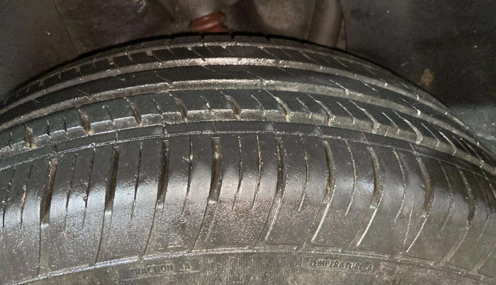 2022 Tata Harrier XZA PLUS 2.0L DUAL TONE, Diesel, Automatic, 20,388 km, Right Rear Tyre Tread