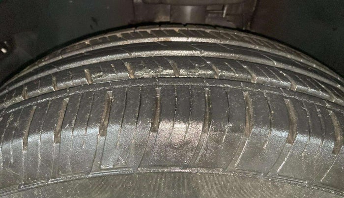 2022 Tata Harrier XZA PLUS 2.0L DUAL TONE, Diesel, Automatic, 20,388 km, Left Front Tyre Tread