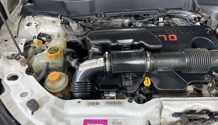 2022 Tata Harrier XZA PLUS 2.0L DUAL TONE, Diesel, Automatic, 20,388 km, Engine View - Right