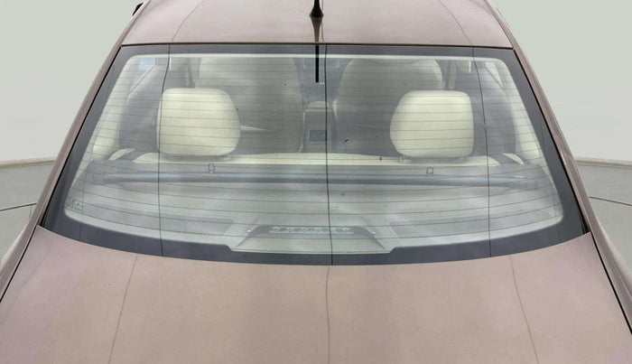 2016 Volkswagen Vento HIGHLINE 1.6 MPI, Petrol, Manual, 73,709 km, Rear Windshield