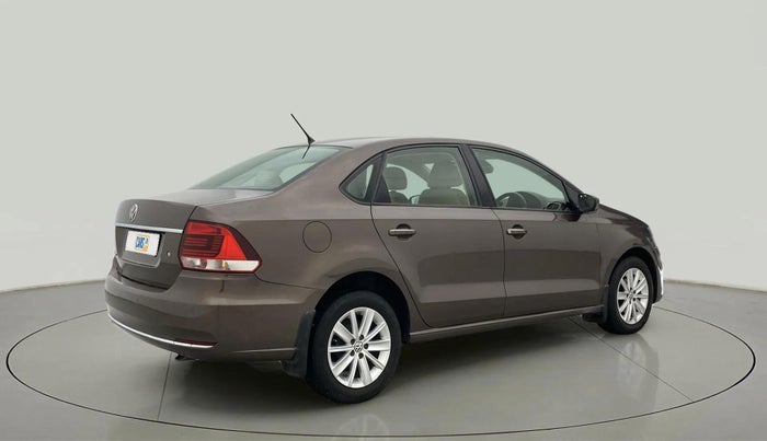 2016 Volkswagen Vento HIGHLINE 1.6 MPI, Petrol, Manual, 73,709 km, Right Back Diagonal