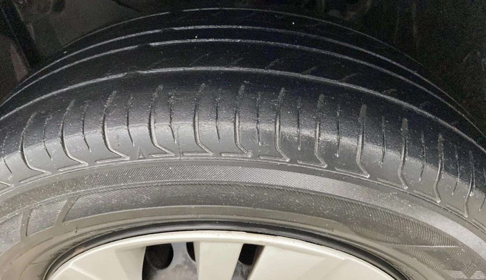 2019 Honda Amaze 1.2L I-VTEC S, Petrol, Manual, 94,636 km, Left Front Tyre Tread