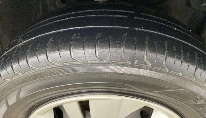 2019 Honda Amaze 1.2L I-VTEC S, Petrol, Manual, 94,636 km, Right Front Tyre Tread