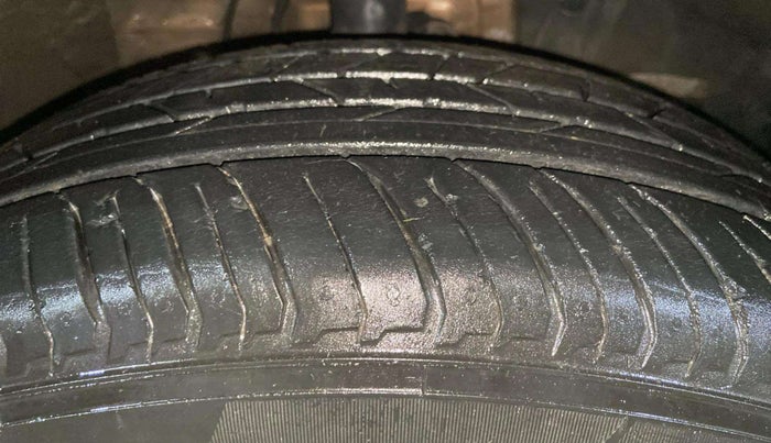 2017 Honda WR-V 1.2L I-VTEC VX MT, Petrol, Manual, 55,242 km, Right Front Tyre Tread