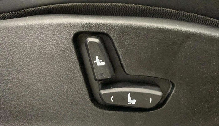 2021 MG HECTOR SHARP 1.5 DCT PETROL, Petrol, Automatic, 28,910 km, Driver Side Adjustment Panel