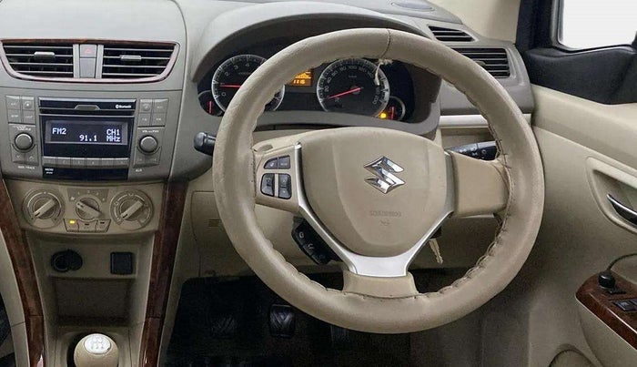 2016 Maruti Ertiga ZXI, Petrol, Manual, 1,07,286 km, Steering Wheel Close Up