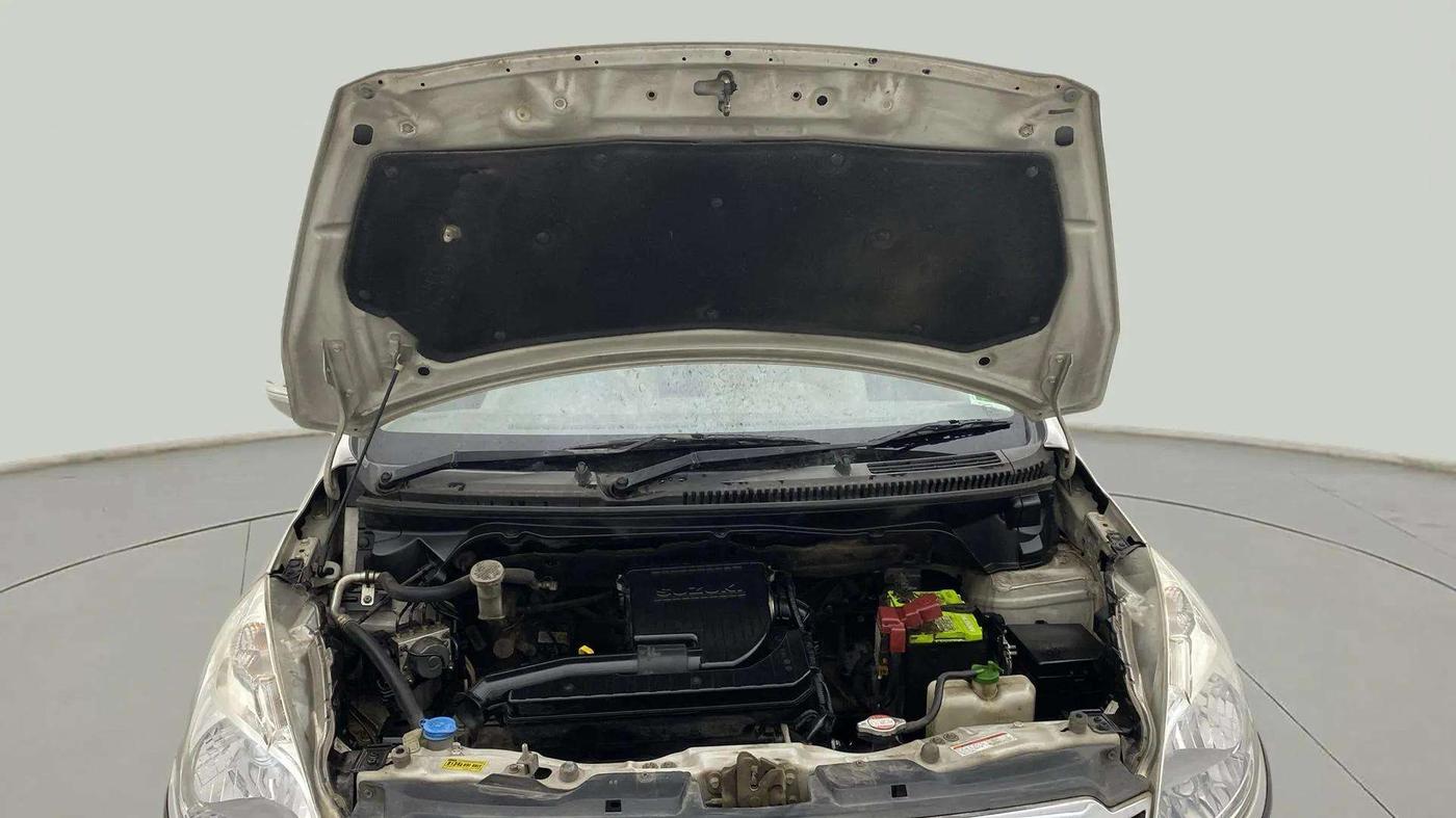 2016 Maruti Ertiga ZXI, Petrol, Manual, 1,07,286 km, Open Bonet