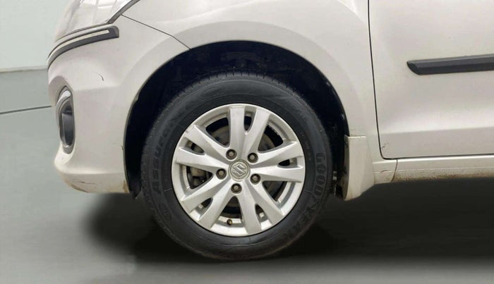 2016 Maruti Ertiga ZXI, Petrol, Manual, 1,07,286 km, Left Front Wheel