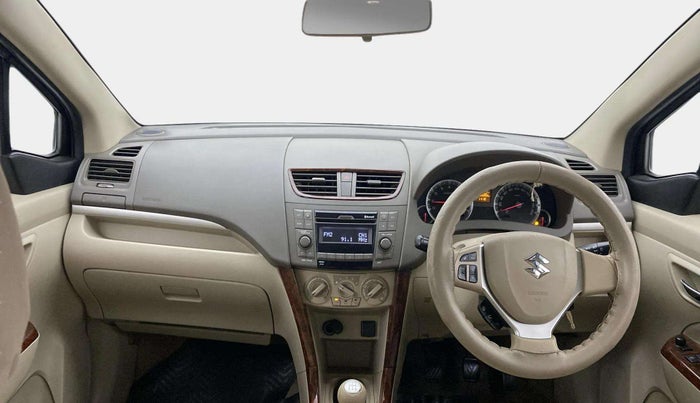 2016 Maruti Ertiga ZXI, Petrol, Manual, 1,07,286 km, Dashboard