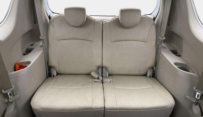 2016 Maruti Ertiga ZXI, Petrol, Manual, 1,07,286 km, Third Seat Row ( optional )
