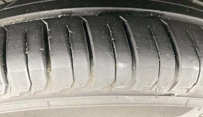 2019 Hyundai Elite i20 ASTA (O) CVT, Petrol, Automatic, 59,340 km, Left Front Tyre Tread