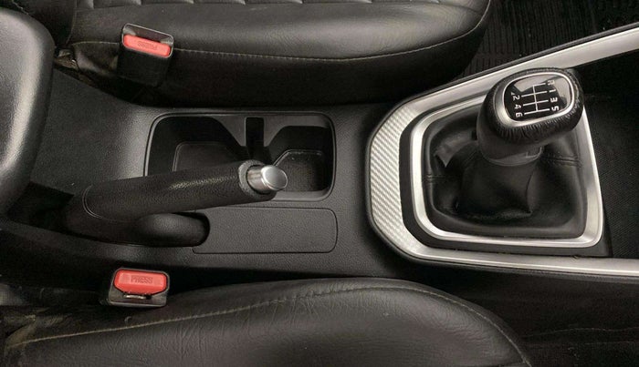 2021 KIA SONET HTX 1.0 IMT, Petrol, Manual, 59,318 km, Gear Lever