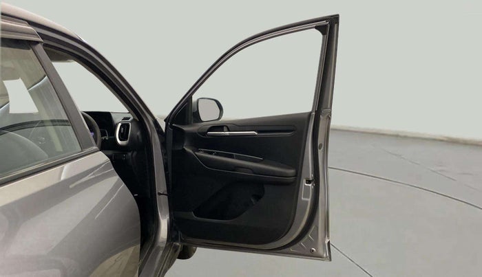 2021 KIA SONET HTE 1.2, Petrol, Manual, 15,839 km, RHS Front Door