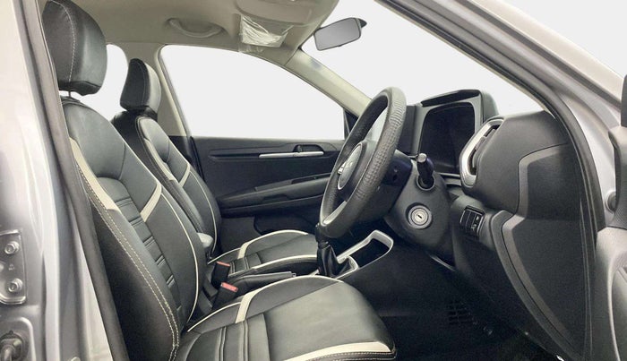 2021 KIA SONET HTE 1.2, Petrol, Manual, 15,839 km, Right Side Front Door Cabin