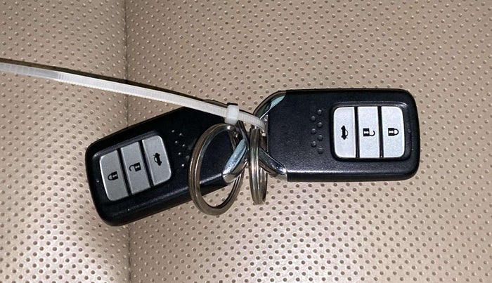 2018 Honda City 1.5L I-VTEC V MT, Petrol, Manual, 77,026 km, Key Close Up