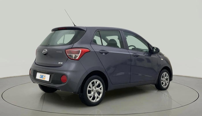 2017 Hyundai Grand i10 SPORTZ 1.2 KAPPA VTVT, Petrol, Manual, 36,875 km, Right Back Diagonal