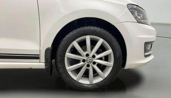 2018 Volkswagen Vento HIGHLINE PLUS 1.5 AT 16 ALLOY, Diesel, Automatic, 1,16,247 km, Right Front Wheel