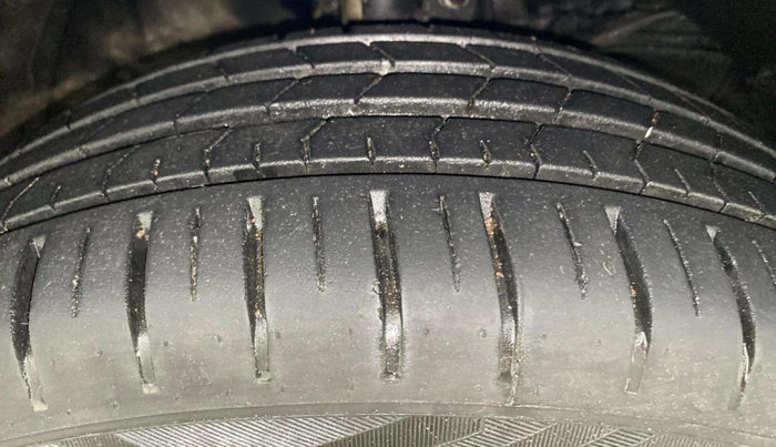 2019 Maruti Baleno ALPHA CVT PETROL 1.2, Petrol, Automatic, 9,211 km, Right Front Tyre Tread