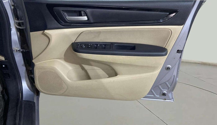 2020 Honda Amaze 1.2L I-VTEC S, Petrol, Manual, 24,882 km, Driver Side Door Panels Control