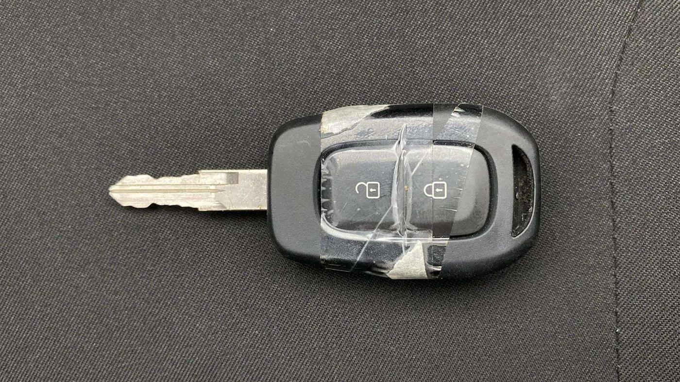 2015 Renault Kwid RXT 0.8, Petrol, Manual, 35,841 km, Key Close Up