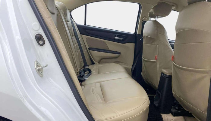 2023 Honda Amaze 1.2L I-VTEC VX CVT, Petrol, Automatic, 25,417 km, Right Side Rear Door Cabin
