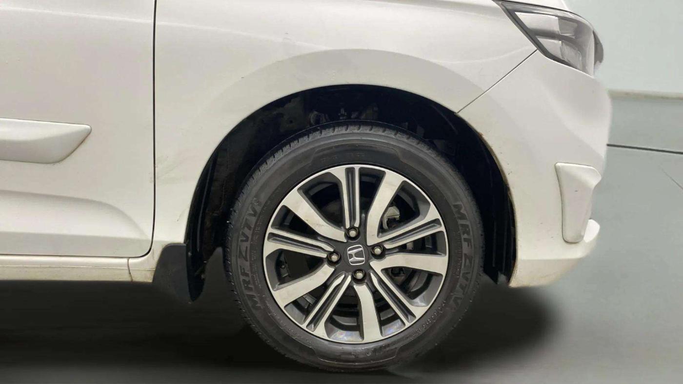 2023 Honda Amaze 1.2L I-VTEC VX CVT, Petrol, Automatic, 25,479 km, Right Front Wheel