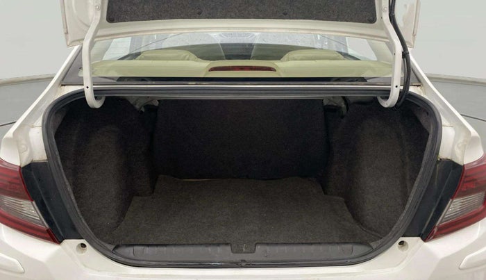2023 Honda Amaze 1.2L I-VTEC VX CVT, Petrol, Automatic, 25,417 km, Boot Inside