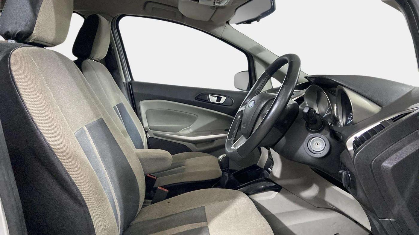 2014 Ford Ecosport TITANIUM 1.5L PETROL, Petrol, Manual, 48,964 km, Right Side Front Door Cabin