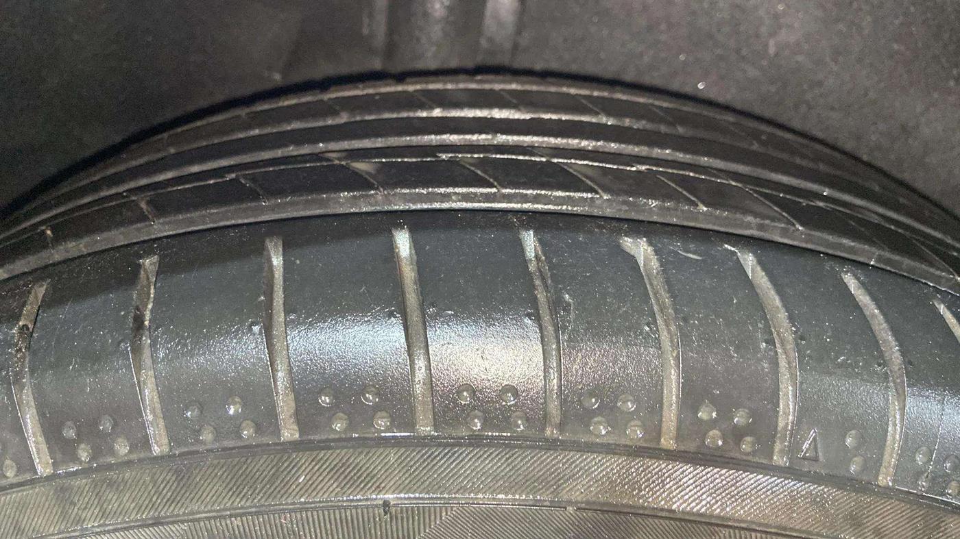 2014 Ford Ecosport TITANIUM 1.5L PETROL, Petrol, Manual, 48,964 km, Right Rear Tyre Tread