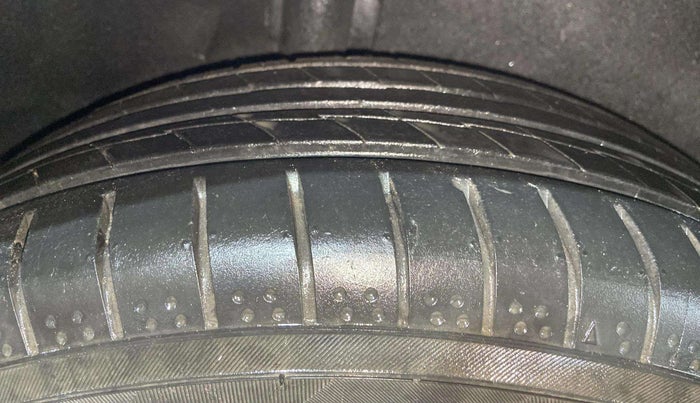 2014 Ford Ecosport TITANIUM 1.5L PETROL, Petrol, Manual, 48,964 km, Right Rear Tyre Tread