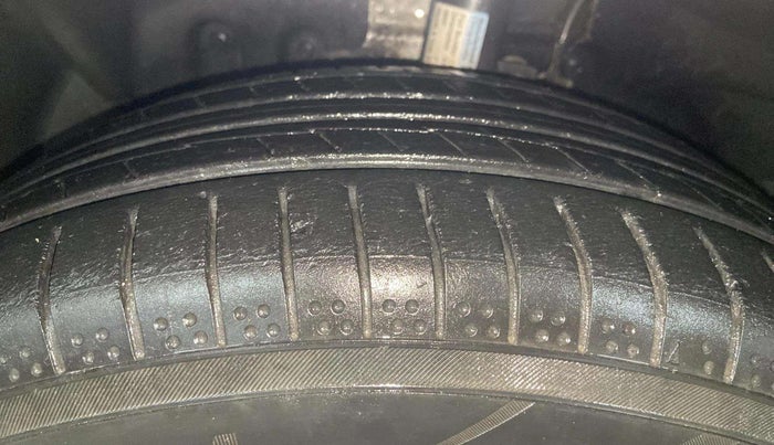 2014 Ford Ecosport TITANIUM 1.5L PETROL, Petrol, Manual, 48,964 km, Left Front Tyre Tread