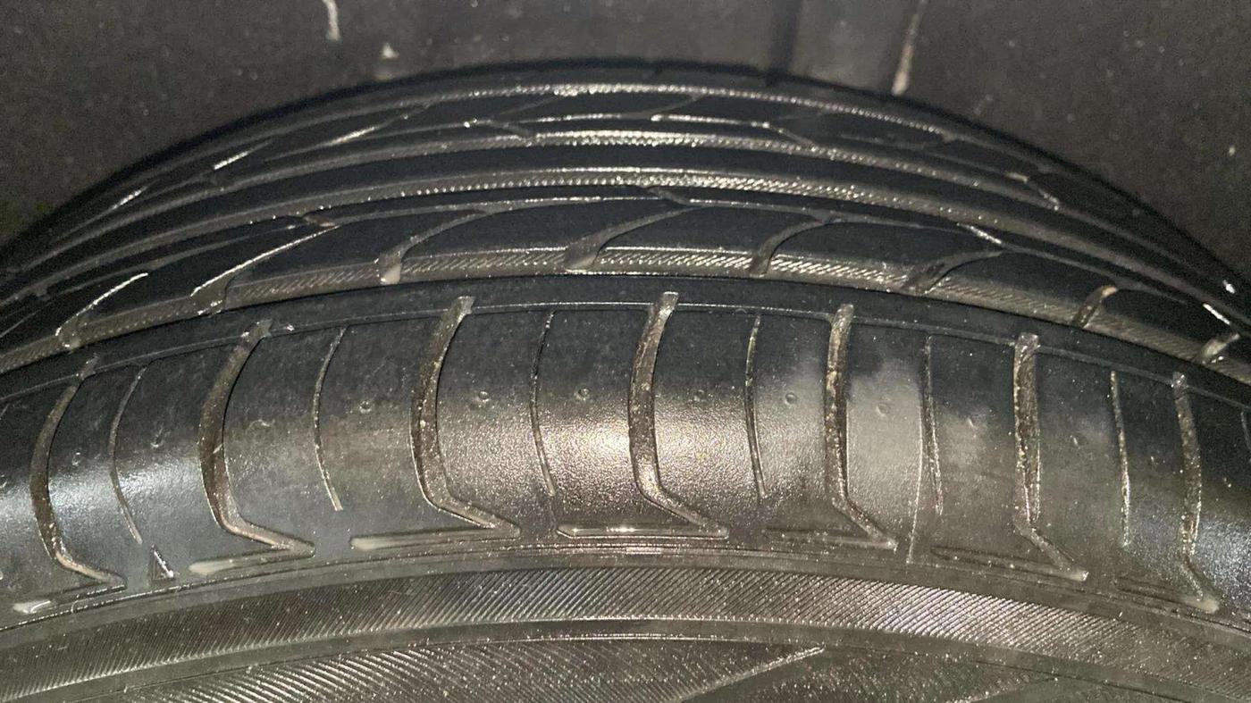 2014 Ford Ecosport TITANIUM 1.5L PETROL, Petrol, Manual, 48,964 km, Left Rear Tyre Tread