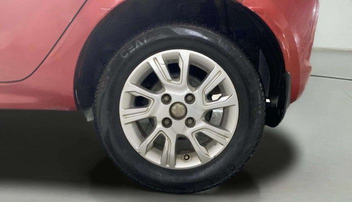 2017 Tata Tiago XZ PETROL, Petrol, Manual, 76,990 km, Left Rear Wheel