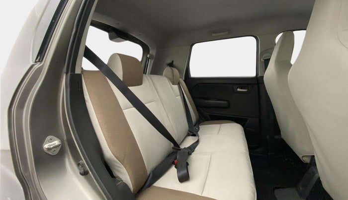 2021 Maruti New Wagon-R VXI (O) 1.2, Petrol, Manual, 1,01,872 km, Right Side Rear Door Cabin