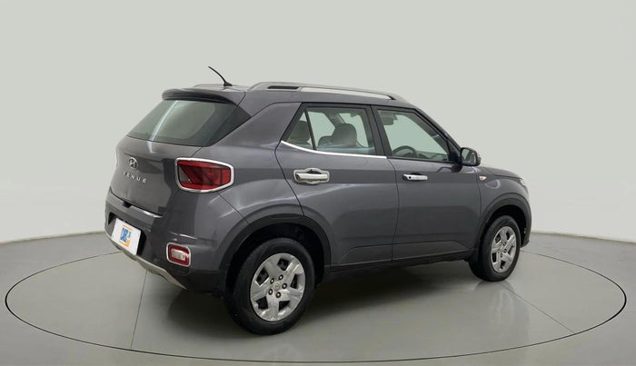 2019 Hyundai VENUE S 1.2, Petrol, Manual, 69,289 km, Right Back Diagonal