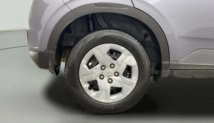 2019 Hyundai VENUE S 1.2, Petrol, Manual, 69,289 km, Right Rear Wheel