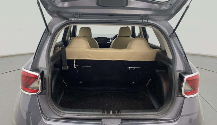 2019 Hyundai VENUE S 1.2, Petrol, Manual, 69,289 km, Boot Open Zoomed View